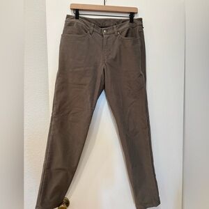 Lululemon men’s ABC slim tech canvas light olive green 32 x 30